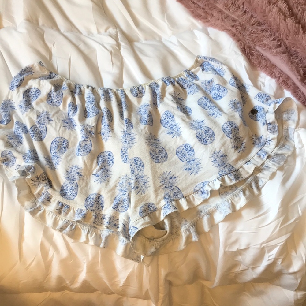 pineapple shorts